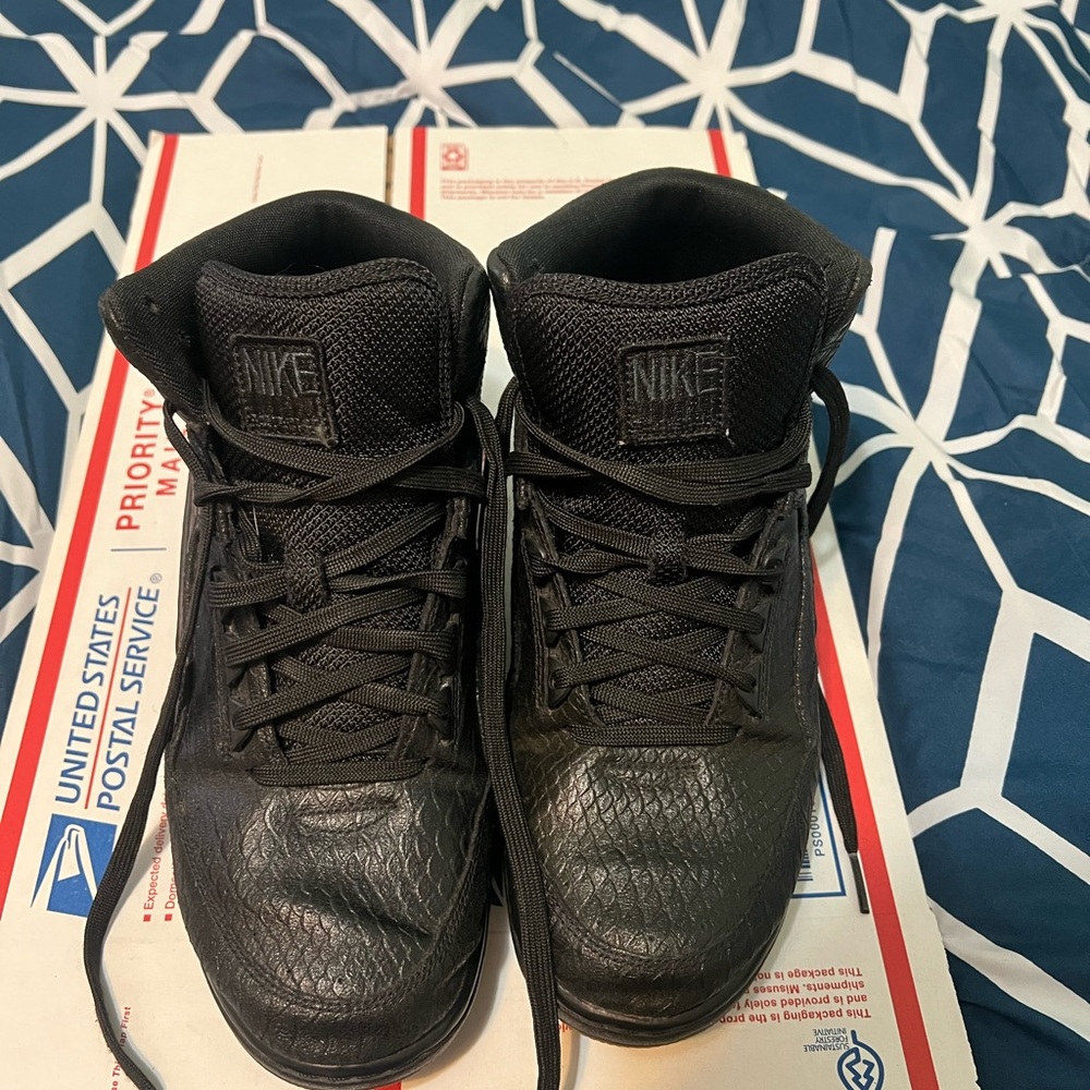 Nike Air Python Premium Style Black Snakeskin Gum Sole Men’s Sz 9 no Box